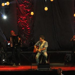 Prefeitura inicia comemorações pelo aniversário de Santa Vitória no distrito de Perdilândia (290) Prefeitura inicia comemorações pelo aniversário de Santa Vitória no distrito de Perdilândia (290)