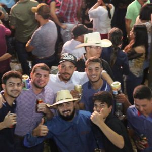 Prefeitura inicia comemorações pelo aniversário de Santa Vitória no distrito de Perdilândia (298) Prefeitura inicia comemorações pelo aniversário de Santa Vitória no distrito de Perdilândia (298)