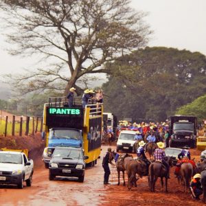 Prefeitura inicia comemorações pelo aniversário de Santa Vitória no distrito de Perdilândia (322) Prefeitura inicia comemorações pelo aniversário de Santa Vitória no distrito de Perdilândia (322)