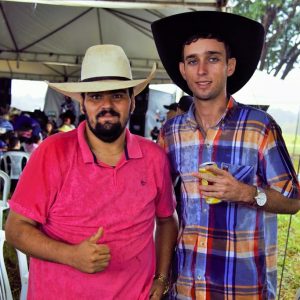 Prefeitura inicia comemorações pelo aniversário de Santa Vitória no distrito de Perdilândia (333) Prefeitura inicia comemorações pelo aniversário de Santa Vitória no distrito de Perdilândia (333)