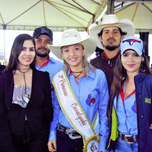 Prefeitura inicia comemorações pelo aniversário de Santa Vitória no distrito de Perdilândia (336) Prefeitura inicia comemorações pelo aniversário de Santa Vitória no distrito de Perdilândia (336)