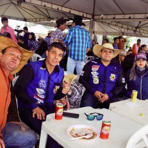 Prefeitura inicia comemorações pelo aniversário de Santa Vitória no distrito de Perdilândia (339) Prefeitura inicia comemorações pelo aniversário de Santa Vitória no distrito de Perdilândia (339)