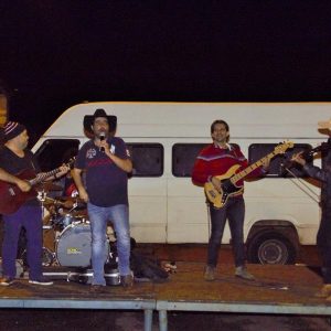 Prefeitura inicia comemorações pelo aniversário de Santa Vitória no distrito de Perdilândia (34) Prefeitura inicia comemorações pelo aniversário de Santa Vitória no distrito de Perdilândia (34)