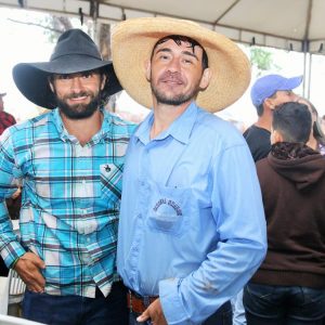 Prefeitura inicia comemorações pelo aniversário de Santa Vitória no distrito de Perdilândia (344) Prefeitura inicia comemorações pelo aniversário de Santa Vitória no distrito de Perdilândia (344)