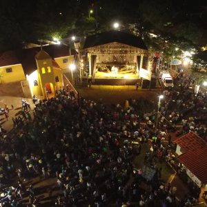 Prefeitura inicia comemorações pelo aniversário de Santa Vitória no distrito de Perdilândia (37) Prefeitura inicia comemorações pelo aniversário de Santa Vitória no distrito de Perdilândia (37)