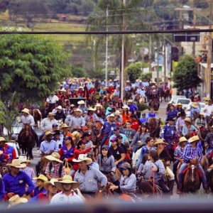 Prefeitura inicia comemorações pelo aniversário de Santa Vitória no distrito de Perdilândia (375) Prefeitura inicia comemorações pelo aniversário de Santa Vitória no distrito de Perdilândia (375)