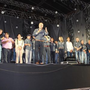Prefeitura inicia comemorações pelo aniversário de Santa Vitória no distrito de Perdilândia (58) Prefeitura inicia comemorações pelo aniversário de Santa Vitória no distrito de Perdilândia (58)