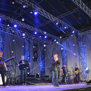 Prefeitura inicia comemorações pelo aniversário de Santa Vitória no distrito de Perdilândia (67) Prefeitura inicia comemorações pelo aniversário de Santa Vitória no distrito de Perdilândia (67)