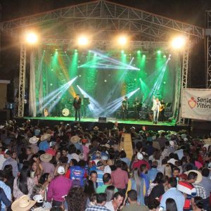 Prefeitura inicia comemorações pelo aniversário de Santa Vitória no distrito de Perdilândia (79) Prefeitura inicia comemorações pelo aniversário de Santa Vitória no distrito de Perdilândia (79)