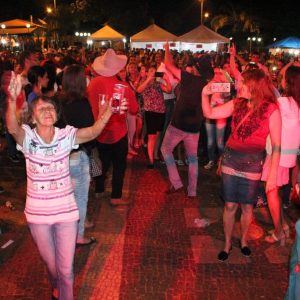 Prefeitura promove Festa do Trabalhador com shows e apresentações culturais do município (51)