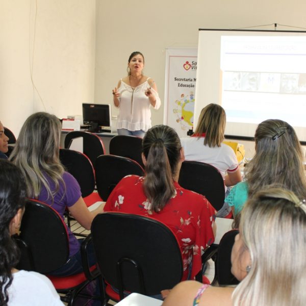 Santa Vitória adere ao Programa Mais Alfabetização (1) Santa Vitória adere ao Programa Mais Alfabetização (1)