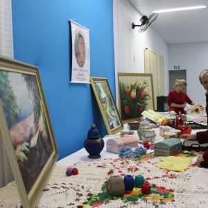 Secretário de Aquicultura representa Prefeitura na Solenidade de Abertura da Oficina de Arte do Lions Clube de Santa Vitória (4) Secretário de Aquicultura representa Prefeitura na Solenidade de Abertura da Oficina de Arte do Lions Clube de Santa Vitória (4)