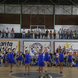 Solenidade de abertura da Etapa Microrregional dos Jogos Escolares de Minas Gerais, em Santa Vitória (19) Solenidade de abertura da Etapa Microrregional dos Jogos Escolares de Minas Gerais, em Santa Vitória (19)