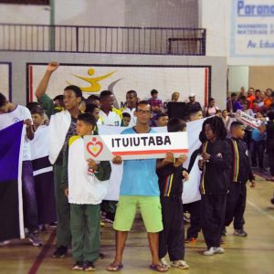 Solenidade de abertura da Etapa Microrregional dos Jogos Escolares de Minas Gerais, em Santa Vitória (36) Solenidade de abertura da Etapa Microrregional dos Jogos Escolares de Minas Gerais, em Santa Vitória (36)