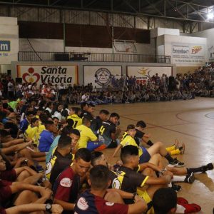 Solenidade de abertura da Etapa Microrregional dos Jogos Escolares de Minas Gerais, em Santa Vitória (44) Solenidade de abertura da Etapa Microrregional dos Jogos Escolares de Minas Gerais, em Santa Vitória (44)