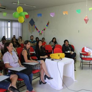 Educação realiza Plenária – Plano Municipal de Educação (8) Educação realiza Plenária - Plano Municipal de Educação (8)