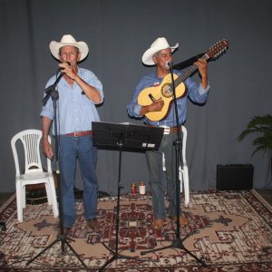 Exposição Cultural “Espaço Memórias de Santa Vitória” (128) Exposição Cultural “Espaço Memórias de Santa Vitória” (128)