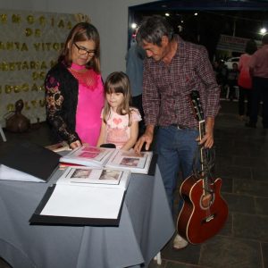 Exposição Cultural “Espaço Memórias de Santa Vitória” (17) Exposição Cultural “Espaço Memórias de Santa Vitória” (17)