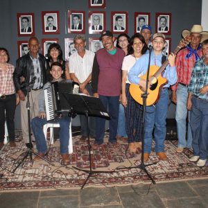 Exposição Cultural “Espaço Memórias de Santa Vitória” (78) Exposição Cultural “Espaço Memórias de Santa Vitória” (78)
