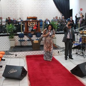 Igreja Assembleia de Deus Missão celebra Culto em Ação de Graças pelos 70 Anos de Santa Vitória (10) Igreja Assembleia de Deus Missão celebra Culto em Ação de Graças pelos 70 Anos de Santa Vitória (10)