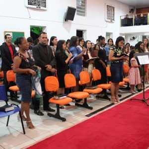 Igreja Assembleia de Deus Missão celebra Culto em Ação de Graças pelos 70 Anos de Santa Vitória (27) Igreja Assembleia de Deus Missão celebra Culto em Ação de Graças pelos 70 Anos de Santa Vitória (27)