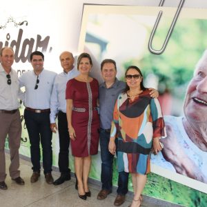 Prefeito Salim Curi e vice Renato entregam realizações no aniversário de Santa Vitória (29)