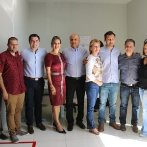 Prefeito Salim Curi e vice Renato entregam realizações no aniversário de Santa Vitória (38)