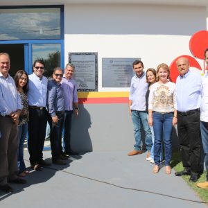 Prefeito Salim Curi e vice Renato entregam realizações no aniversário de Santa Vitória (39)