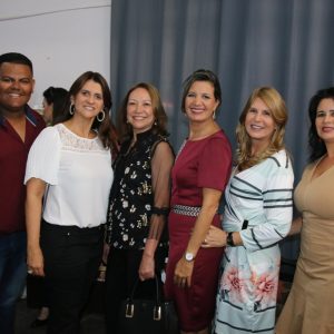 Prefeito Salim Curi e vice Renato entregam realizações no aniversário de Santa Vitória (42)