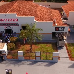 Prefeito Salim Curi e vice Renato entregam realizações no aniversário de Santa Vitória (51)