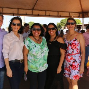 Prefeito Salim Curi e vice Renato entregam realizações no aniversário de Santa Vitória (6)