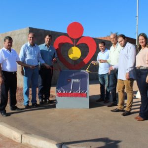 Prefeito Salim Curi inaugura obras importantes no Distrito de Chaveslândia na Solenidade dos 70 anos de Santa Vitória (14) Prefeito Salim Curi inaugura obras importantes no Distrito de Chaveslândia na Solenidade dos 70 anos de Santa Vitória (14)