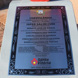 Prefeito Salim Curi inaugura obras importantes no Distrito de Chaveslândia na Solenidade dos 70 anos de Santa Vitória (16) Prefeito Salim Curi inaugura obras importantes no Distrito de Chaveslândia na Solenidade dos 70 anos de Santa Vitória (16)