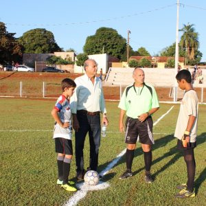 Prefeito Salim Curi inaugura obras importantes no Distrito de Chaveslândia na Solenidade dos 70 anos de Santa Vitória (24) Prefeito Salim Curi inaugura obras importantes no Distrito de Chaveslândia na Solenidade dos 70 anos de Santa Vitória (24)