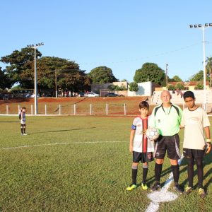 Prefeito Salim Curi inaugura obras importantes no Distrito de Chaveslândia na Solenidade dos 70 anos de Santa Vitória (26) Prefeito Salim Curi inaugura obras importantes no Distrito de Chaveslândia na Solenidade dos 70 anos de Santa Vitória (26)
