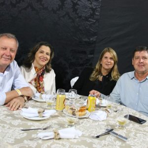 Prefeitura celebra os 70 anos do Município, e em parceria com o Sindicato Rural promove 38ª EXPOSANTA em grande estilo (10)