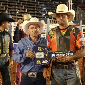 Prefeitura celebra os 70 anos do Município, e em parceria com o Sindicato Rural promove 38ª EXPOSANTA em grande estilo (236)