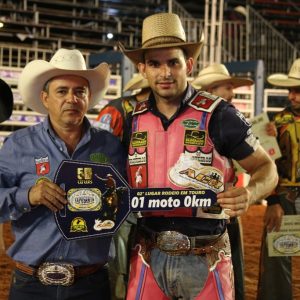 Prefeitura celebra os 70 anos do Município, e em parceria com o Sindicato Rural promove 38ª EXPOSANTA em grande estilo (237)