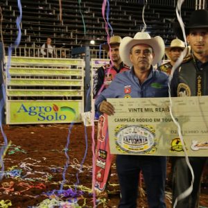 Prefeitura celebra os 70 anos do Município, e em parceria com o Sindicato Rural promove 38ª EXPOSANTA em grande estilo (238)