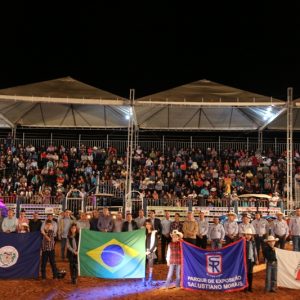 Prefeitura celebra os 70 anos do Município, e em parceria com o Sindicato Rural promove 38ª EXPOSANTA em grande estilo (34)
