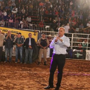 Prefeitura celebra os 70 anos do Município, e em parceria com o Sindicato Rural promove 38ª EXPOSANTA em grande estilo (37)