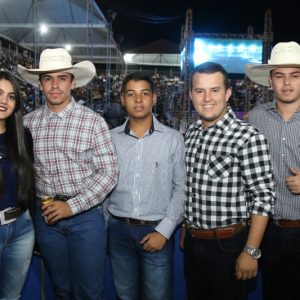 Prefeitura celebra os 70 anos do Município, e em parceria com o Sindicato Rural promove 38ª EXPOSANTA em grande estilo (45)