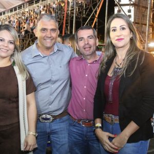 Prefeitura celebra os 70 anos do Município, e em parceria com o Sindicato Rural promove 38ª EXPOSANTA em grande estilo (49)