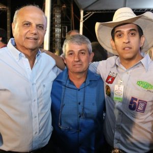 Prefeitura celebra os 70 anos do Município, e em parceria com o Sindicato Rural promove 38ª EXPOSANTA em grande estilo (70)