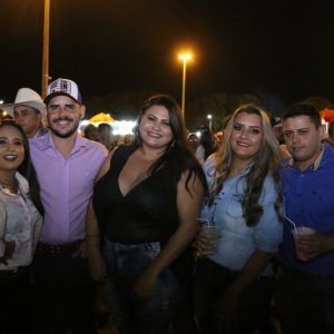 Prefeitura celebra os 70 anos do Município, e em parceria com o Sindicato Rural promove 38ª EXPOSANTA em grande estilo (85)