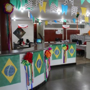 Prefeitura de Santa Vitória em clima de Festa Junina (1)