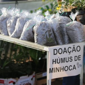 Prefeitura e parceiros promovem ações alusivas ao Dia Mundial do Meio Ambiente (29) Prefeitura e parceiros promovem ações alusivas ao Dia Mundial do Meio Ambiente (29)