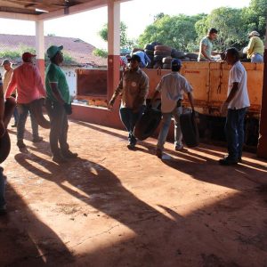 Prefeitura inicia Mutirão de Limpeza nas dependências do Santa Vitória Clube (14) Prefeitura inicia Mutirão de Limpeza nas dependências do Santa Vitória Clube (14)