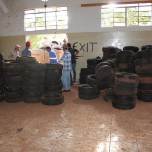 Prefeitura inicia Mutirão de Limpeza nas dependências do Santa Vitória Clube (4) Prefeitura inicia Mutirão de Limpeza nas dependências do Santa Vitória Clube (4)