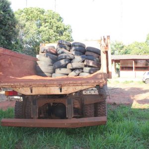 Prefeitura inicia Mutirão de Limpeza nas dependências do Santa Vitória Clube (8) Prefeitura inicia Mutirão de Limpeza nas dependências do Santa Vitória Clube (8)